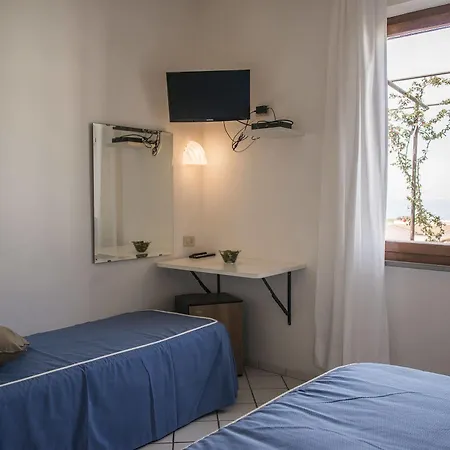 ホテル Il Perseo 3*